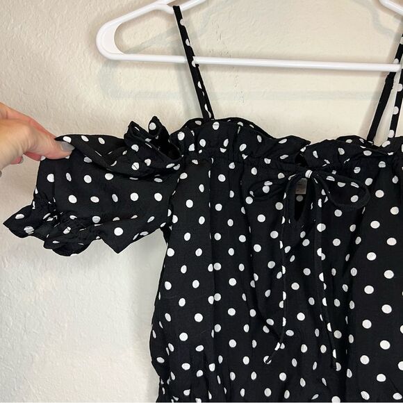 H&M divided, polkadot crop top 🖤 off the shoulder 🖤 XXS - Picture 3 of 4